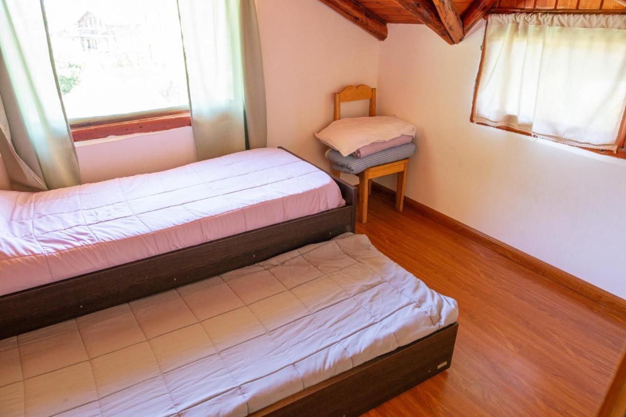 Huellas Hostel Lago Puelo Buitenkant foto